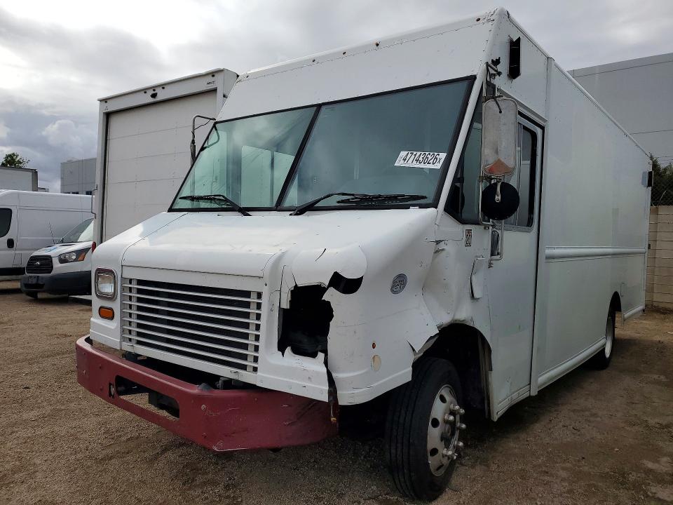 2015 FREIGHTLINER CHASSIS — VIN 4UZAAPDU6FCGT1946