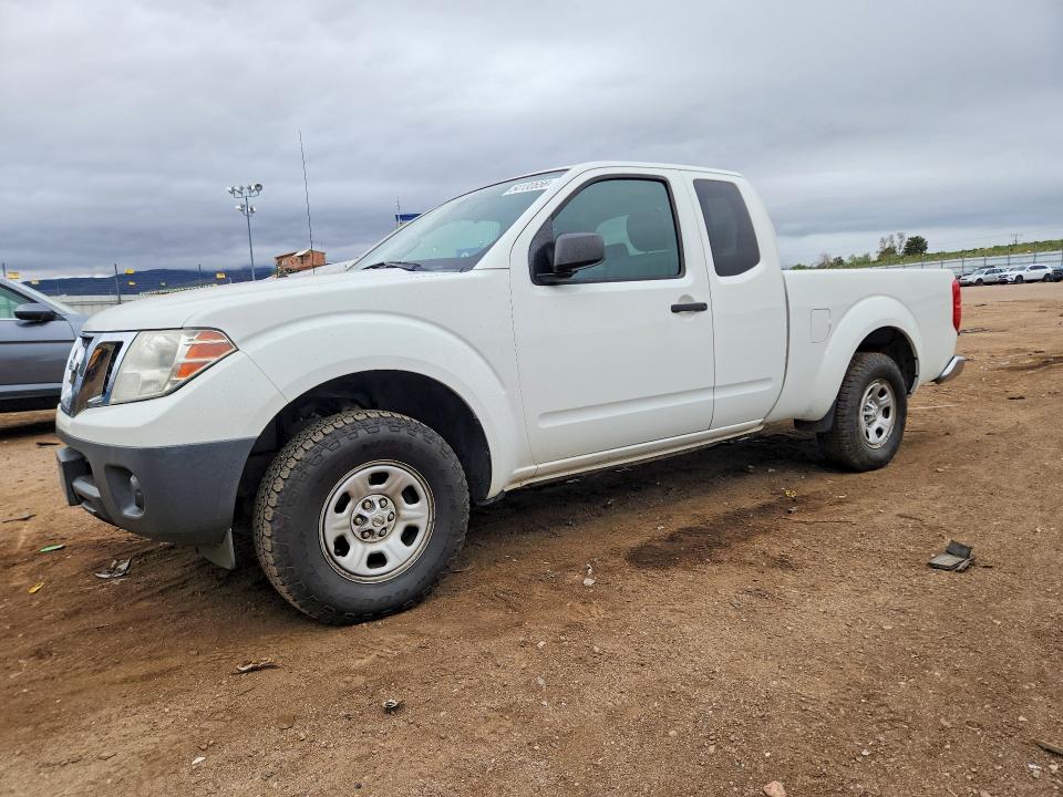 2015 NISSAN FRONTIER — VIN 1N6BD0CTXFN753899