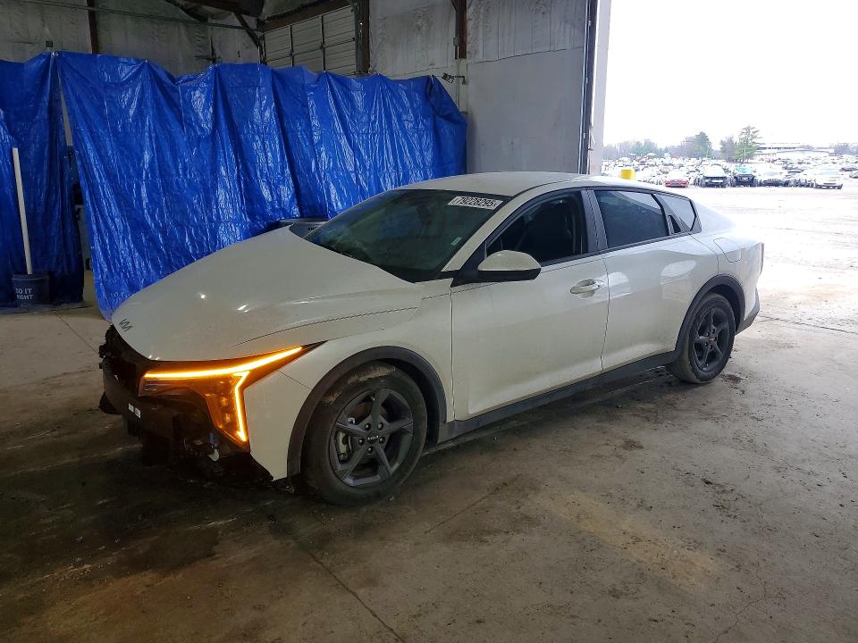 2025 KIA K4 — VIN 3KPFT4DE2SE182907