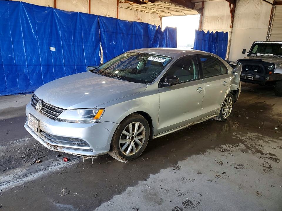 2015 VOLKSWAGEN JETTA — VIN 3VWD17AJ1FM233080