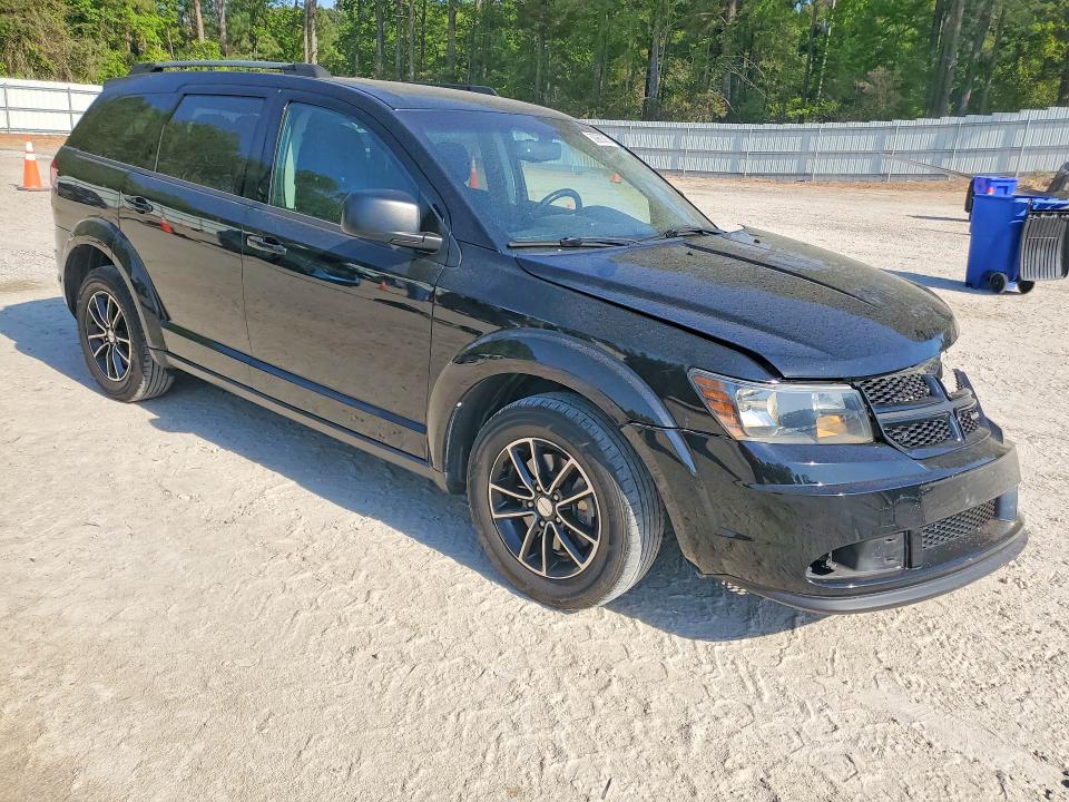 3C4PDCAB7HT683818