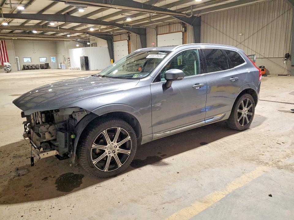2021 VOLVO XC60 — VIN YV4102RL9M1820295