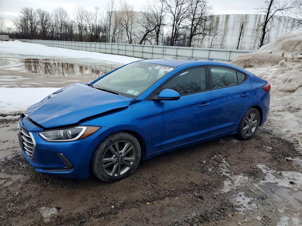 2017 HYUNDAI ELANTRA — VIN KMHD84LF5HU369714