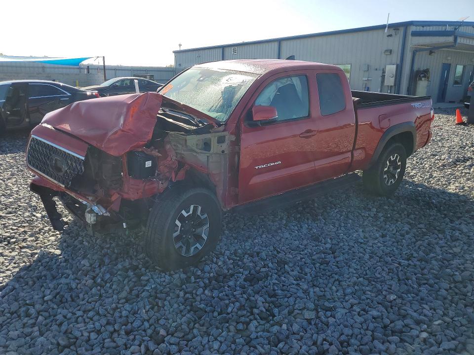 2018 TOYOTA TACOMA — VIN 5TFSZ5AN1JX125667