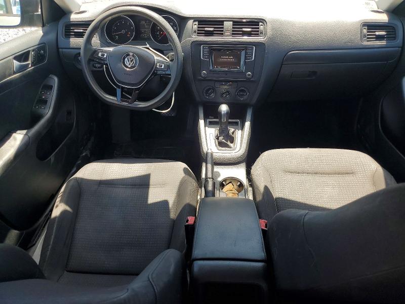 3VW267AJ4GM219975