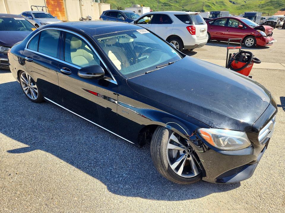 55SWF4HB3JU262036