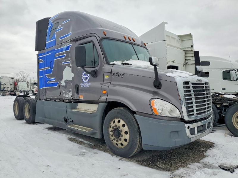 2017 FREIGHTLINER CASCADIA 1 — VIN 1FUJGLDR3HLHH8708