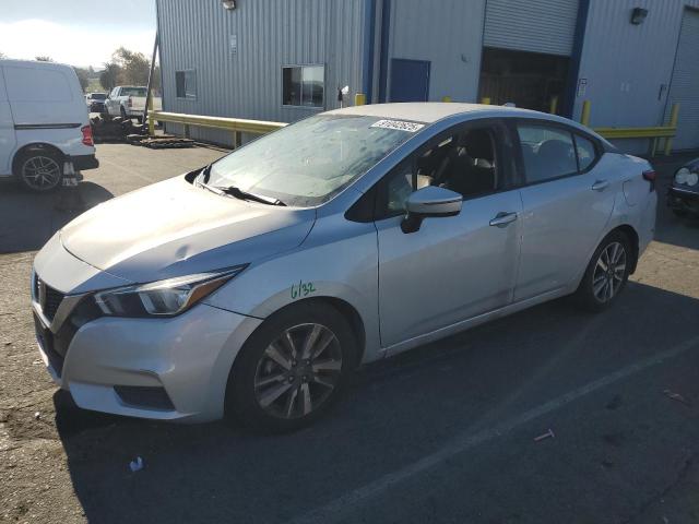 2020 NISSAN VERSA SV — VIN 3N1CN8EV1LL805629