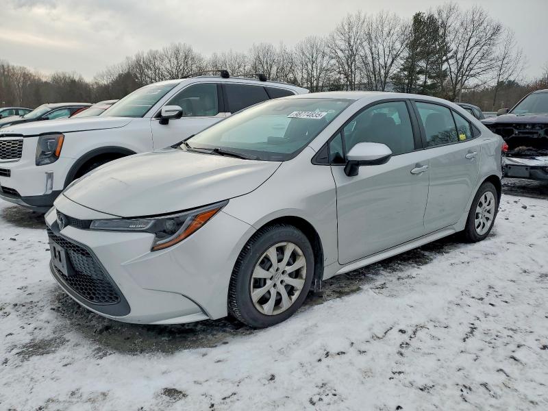 2022 TOYOTA COROLLA LE — VIN 5YFEPMAE5NP354550