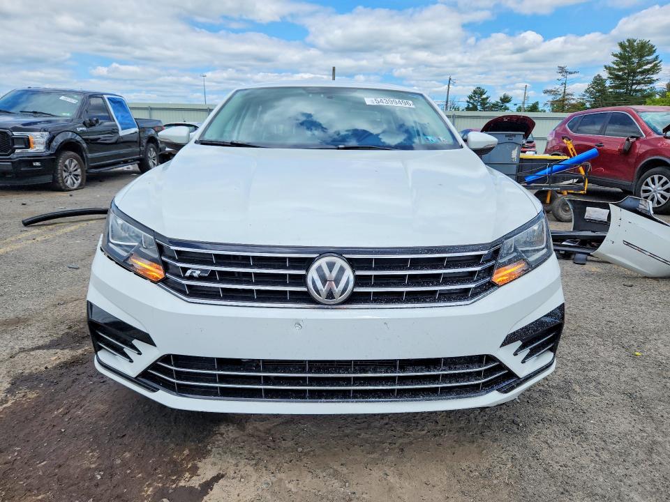 1VWDT7A31HC020307