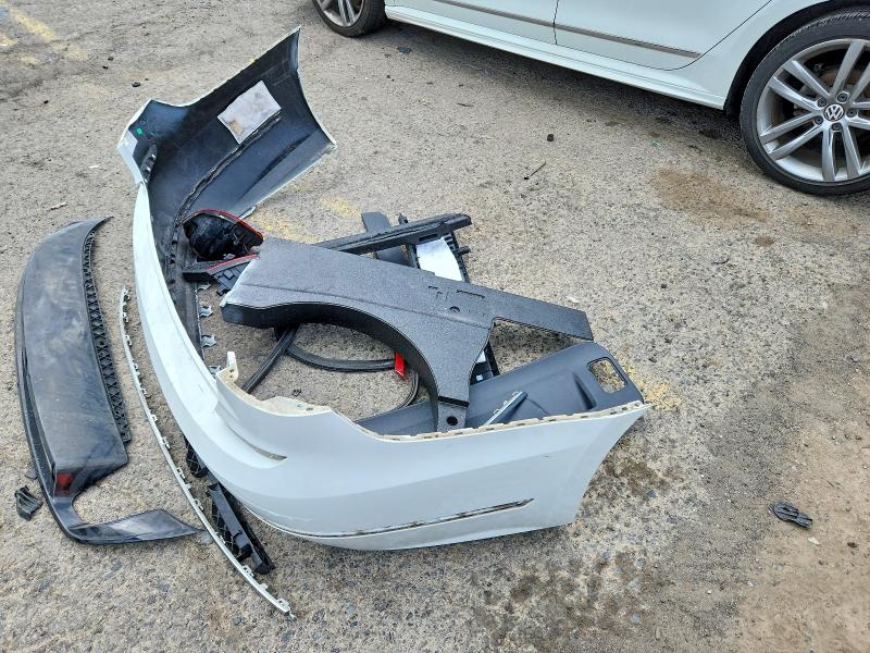 1VWDT7A31HC020307