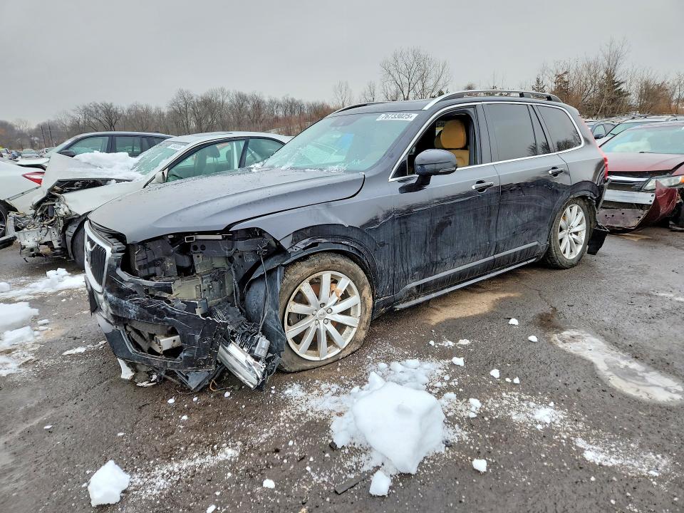 2016 VOLVO XC90 — VIN YV4A22PK6G1036536