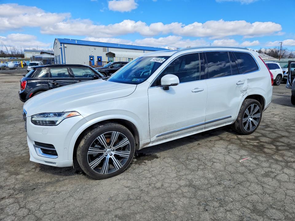 2020 VOLVO XC90 — VIN YV4A221L2L1568717
