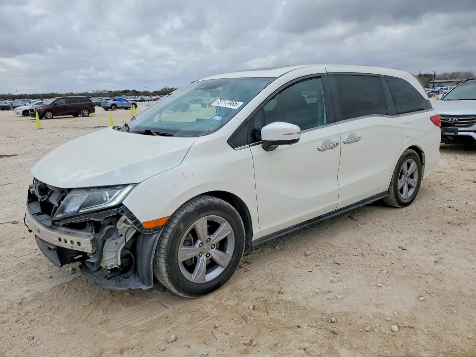 2018 HONDA ODYSSEY — VIN 5FNRL6H74JB102309