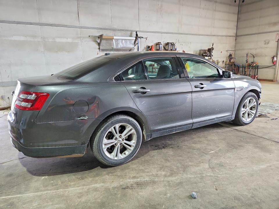 1FAHP2E84FG182011