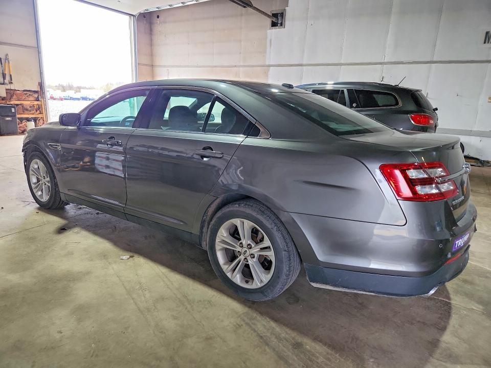 1FAHP2E84FG182011