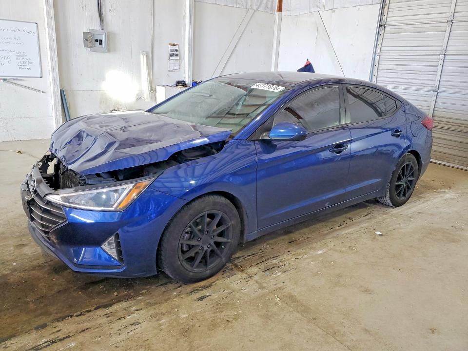 2019 HYUNDAI ELANTRA — VIN 5NPD74LF1KH400658