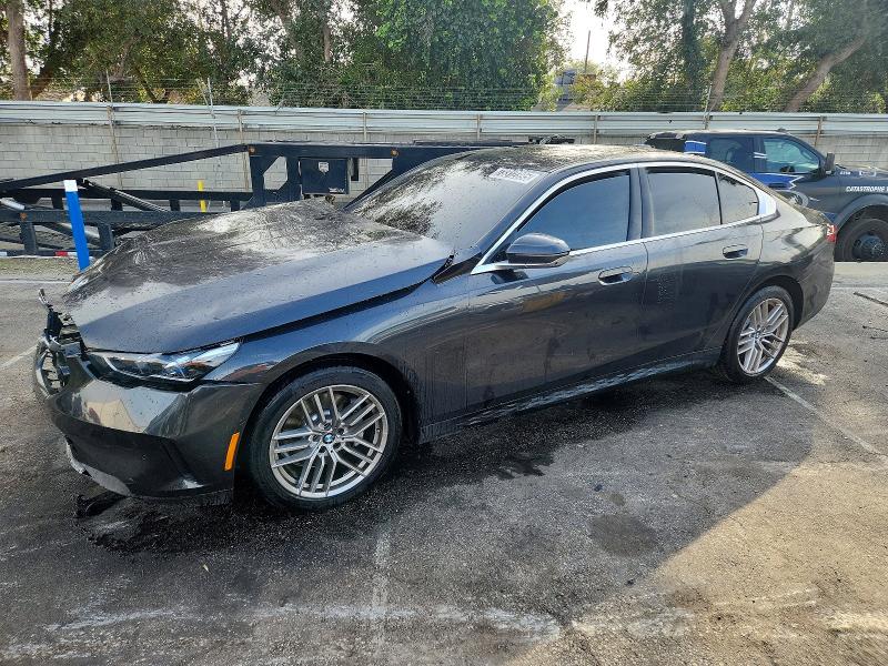 2025 BMW 530 XI — VIN WBA53FJ0XSCU63132