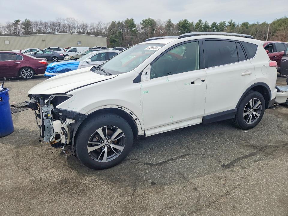 2017 TOYOTA RAV4 — VIN JTMRFREVXHJ112146