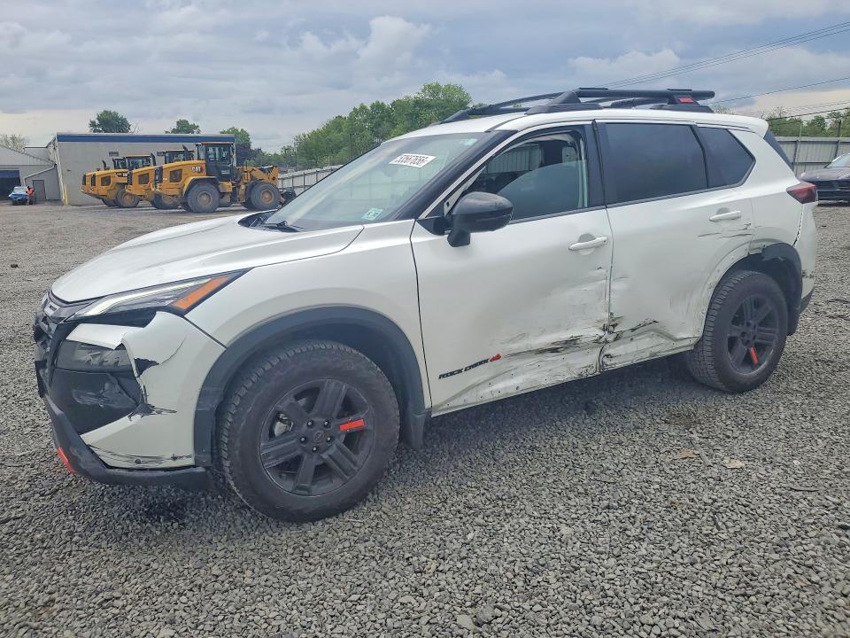 2025 NISSAN ROGUE — VIN 5N1BT3BB9SC829226