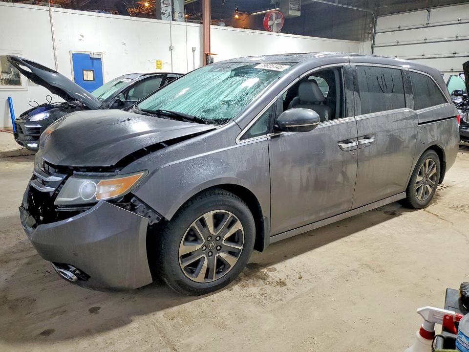 2015 HONDA ODYSSEY — VIN 5FNRL5H96FB056422