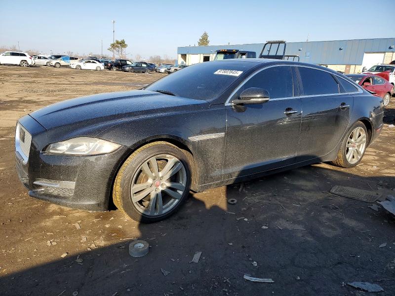 2017 JAGUAR XJL — VIN SAJWJ2GD8H8W09721