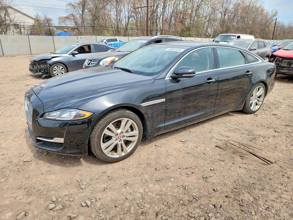 2016 JAGUAR XJL — VIN SAJWJ2GD0G8W02437