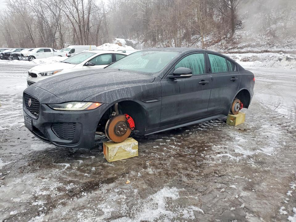 2020 JAGUAR XE — VIN SAJAT4GX2LCP66242