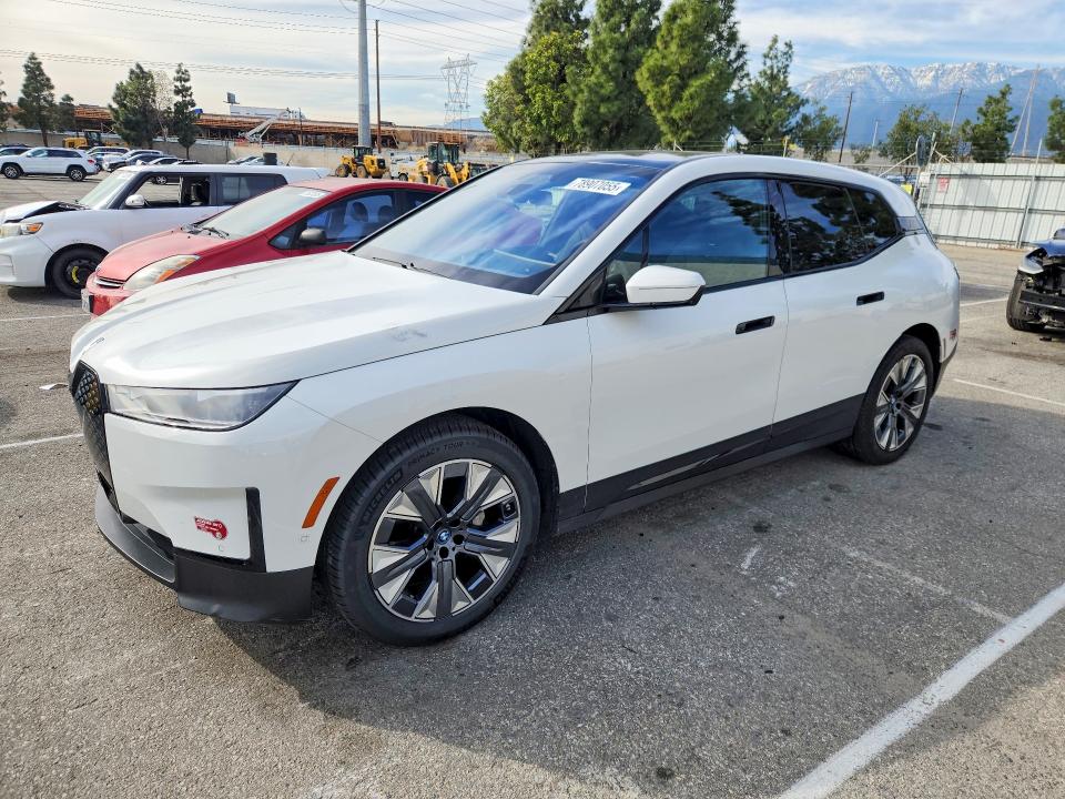2024 BMW IX — VIN WB523CF02RCN46783