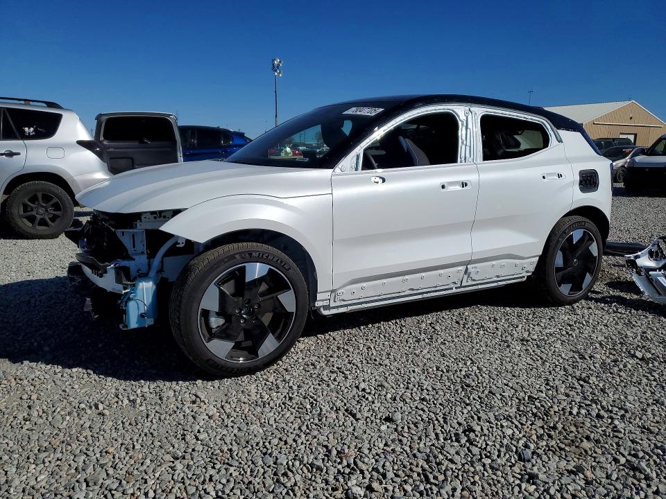 2025 VOLVO EX30 — VIN YV4EK3ZL5SS141312