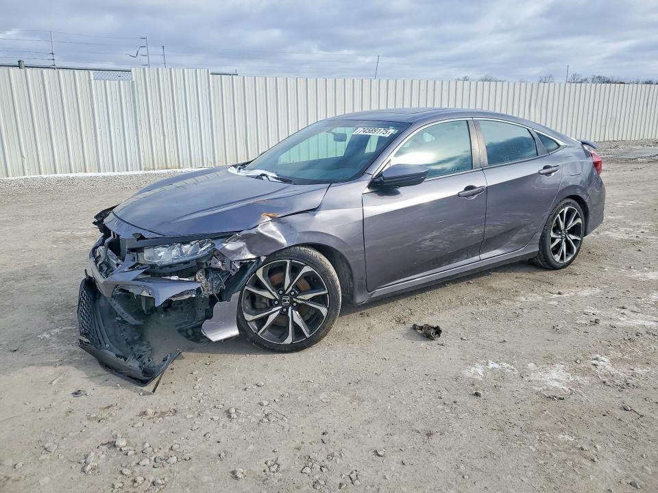 2018 HONDA CIVIC — VIN 2HGFC1E52JH701195