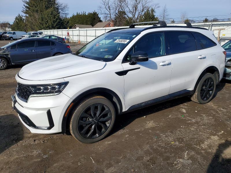 2022 KIA SORENTO SX — VIN 5XYRKDLF3NG131109