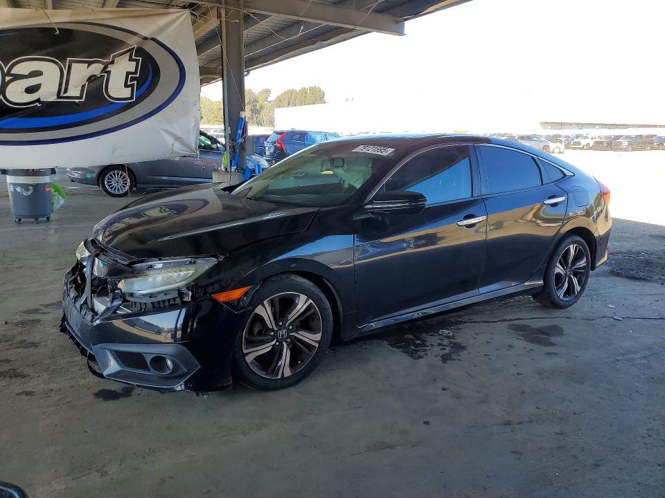 2016 HONDA CIVIC — VIN 2HGFC1F94GH640118