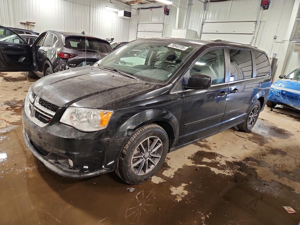 2017 DODGE GRAND CARAVAN — VIN 2C4RDGCG9HR695982