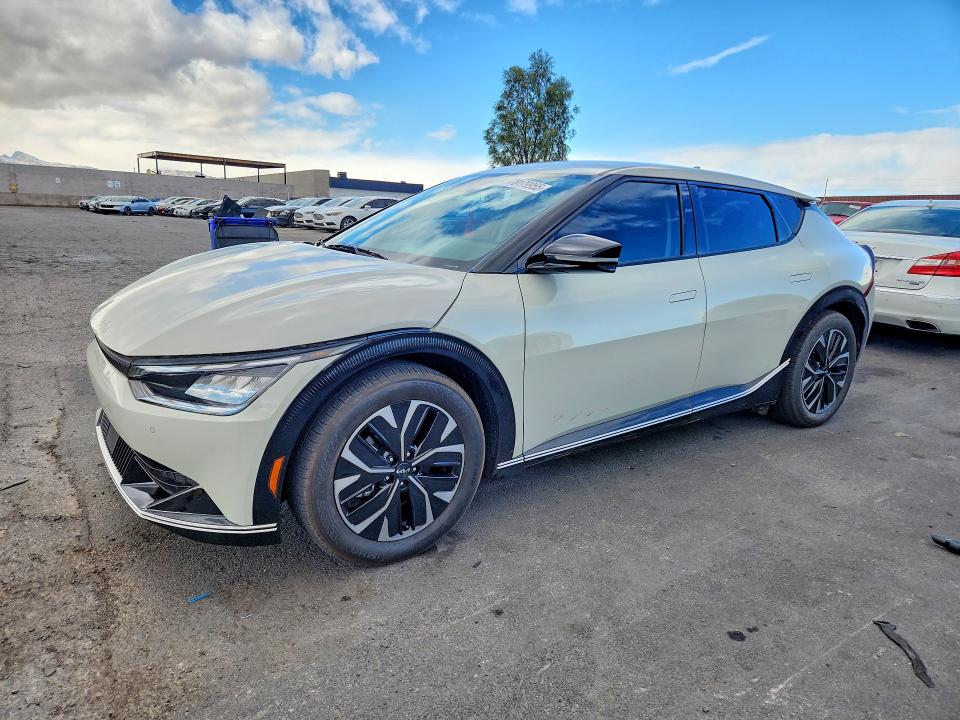 2024 KIA EV6 — VIN KNDC34LA3R5622012