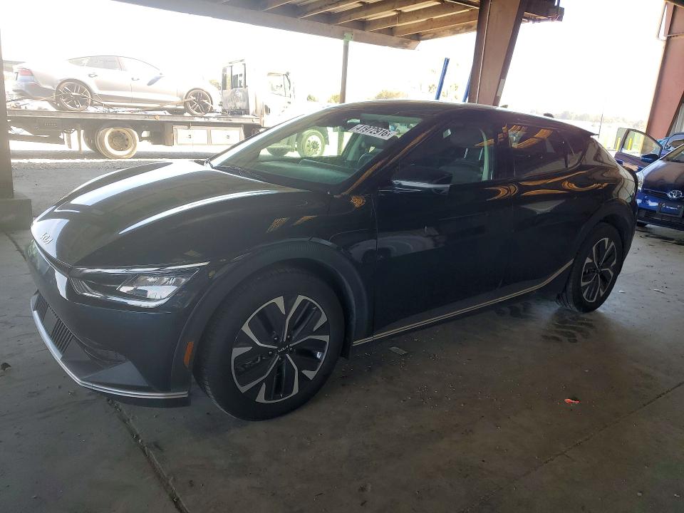 2024 KIA EV6 — VIN KNDC3DLC9R5210372