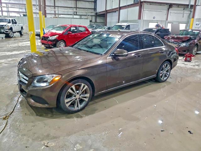 2015 MERCEDES-BENZ C 300 4MAT — VIN 55SWF4KB5FU019344
