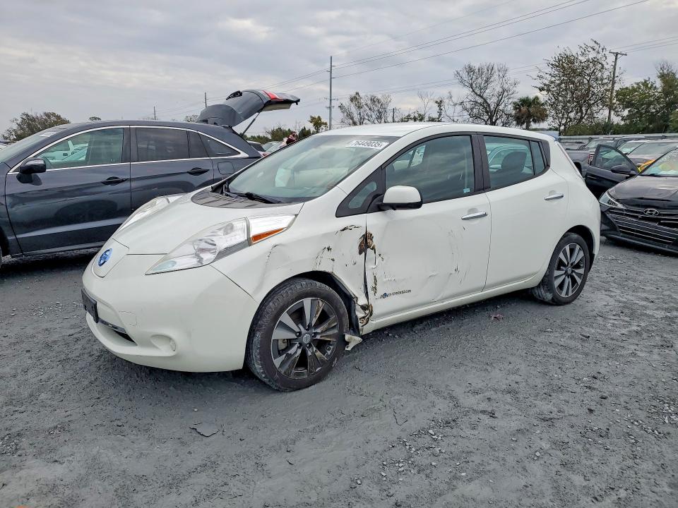 2015 NISSAN LEAF S — VIN 1N4AZ0CP4FC326738