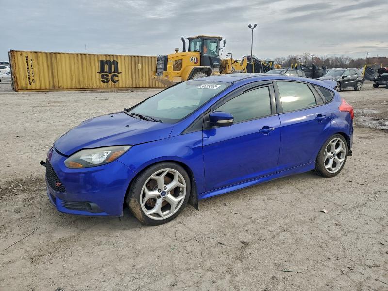 2013 FORD FOCUS ST — VIN 1FADP3L93DL371205