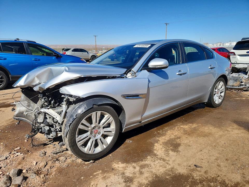2016 JAGUAR XF — VIN SAJBD4BV1GCY09689
