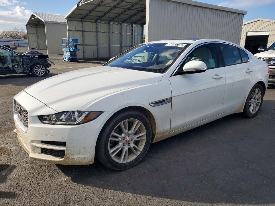 2017 JAGUAR XE — VIN SAJAD4BG0HA961361