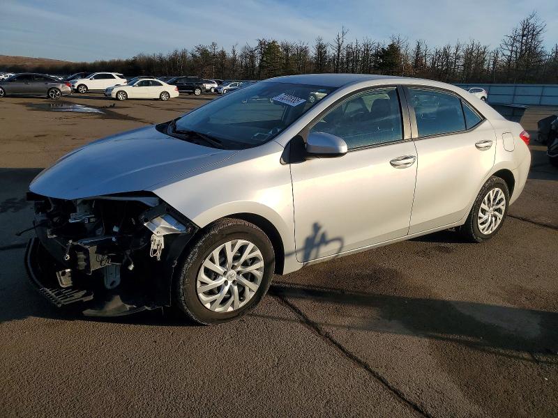 2018 TOYOTA COROLLA — VIN 2T1BURHE9JC112241