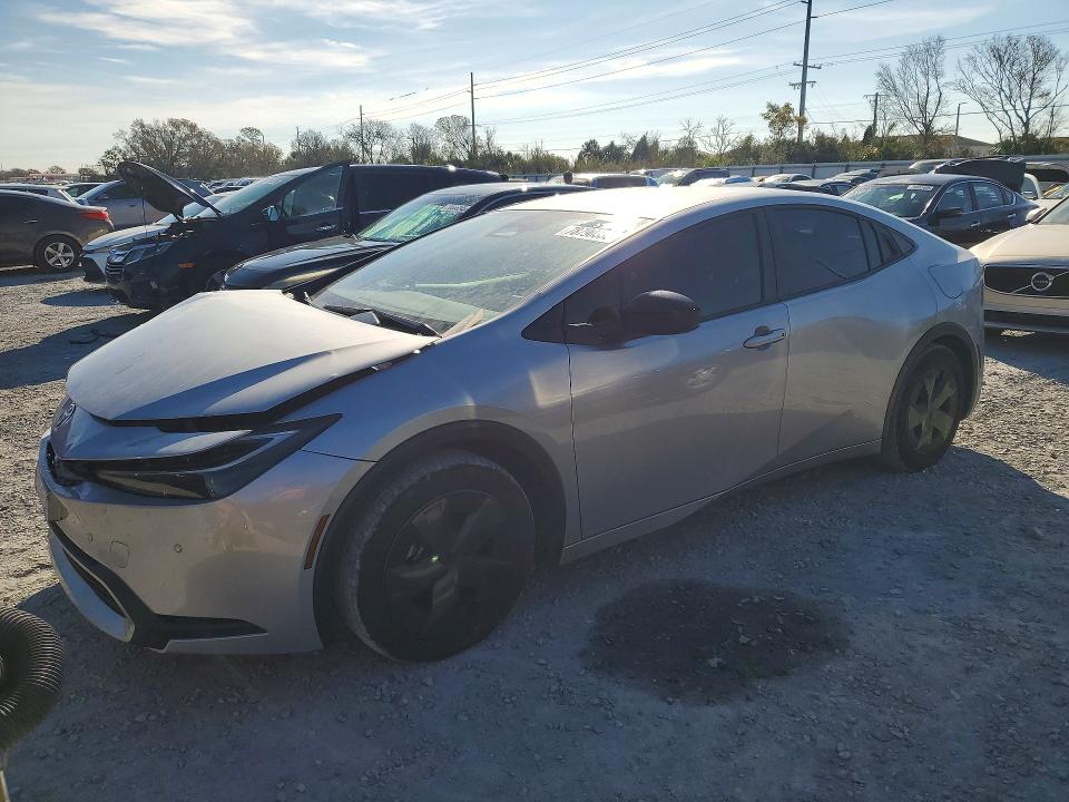 2025 TOYOTA PRIUS PLUG-IN HYBRID — VIN JTDACACU2S3051050