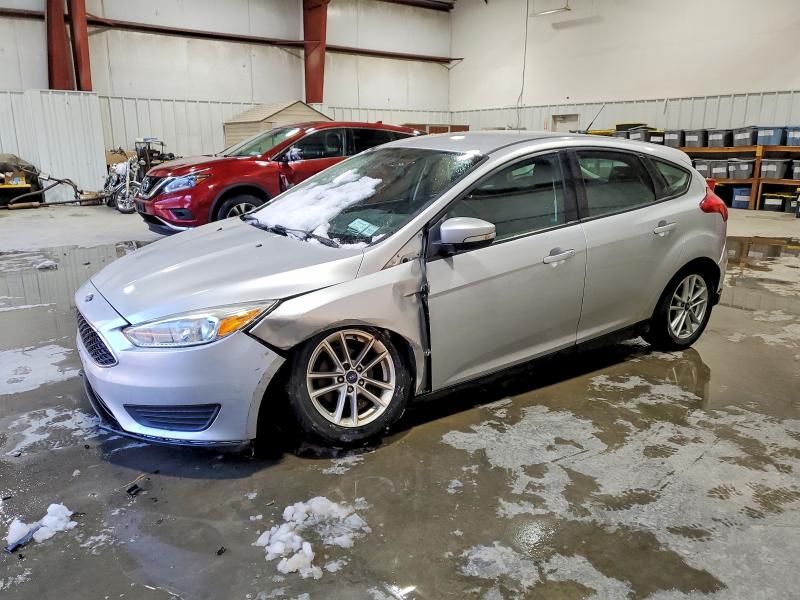 2016 FORD FOCUS SE — VIN 1FADP3K27GL338443