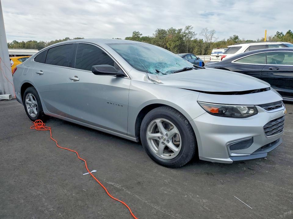 1G1ZB5ST6GF297572