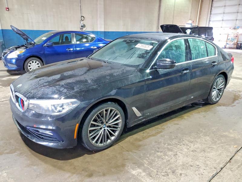 2018 BMW 530 XI — VIN WBAJA7C56JWC76392