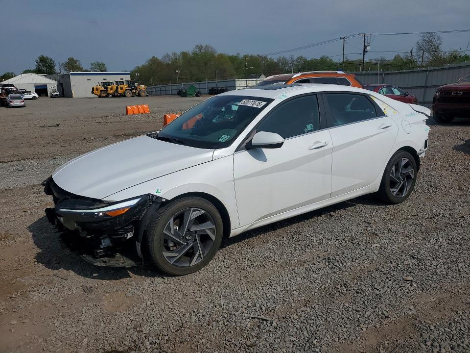 2024 HYUNDAI 260 — VIN KMHLS4DG6RU752129