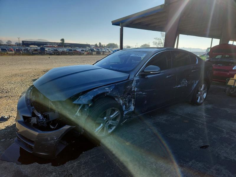 2017 JAGUAR XE — VIN SAJAD4BG3HA963895