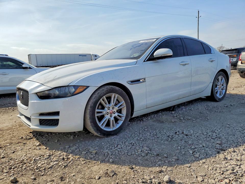 2018 JAGUAR XE — VIN SAJAD4FN2JCP33347