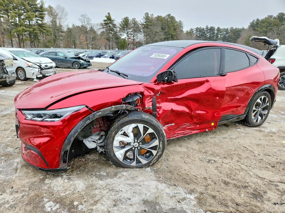 2022 FORD MUSTANG MACH-E — VIN 3FMTK3SS4NMA24938